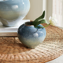 Load image into Gallery viewer, VERONICA VASE SMALL
