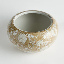 Load image into Gallery viewer, PROVINCE LOTUS PLANTER LARGE
