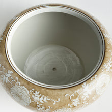 Load image into Gallery viewer, PROVINCE LOTUS PLANTER LARGE
