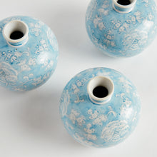 Load image into Gallery viewer, MONARCH LOTUS BUD VASES, SET OF 3
