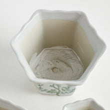 Load image into Gallery viewer, IMPERIAL FLARED POTS, SET OF 3
