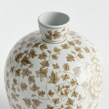 Load image into Gallery viewer, PROVINCE LOTUS BOTTLE VASE
