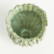 Load image into Gallery viewer, ESMERALDA POT LARGE
