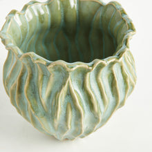 Load image into Gallery viewer, ESMERALDA POT LARGE
