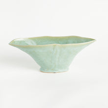 Load image into Gallery viewer, MADARA OVAL VASE SMALL
