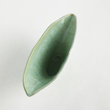 Load image into Gallery viewer, MADARA OVAL VASE SMALL
