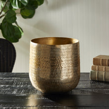 Load image into Gallery viewer, EMBERLYNN CACHEPOT LARGE
