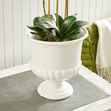 Load image into Gallery viewer, MIRABELLE DECORATIVE PEDESTAL BOWL SMALL
