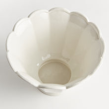 Load image into Gallery viewer, MIRABELLE FLUTED CACHEPOT LARGE
