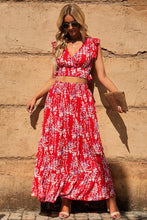 Load image into Gallery viewer, Sunny Day Tie Back floral Cropped Top and Maxi Skirt Set
