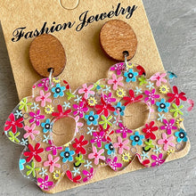 Load image into Gallery viewer, Flower Shape Acrylic Dangle Earrings
