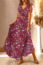 Load image into Gallery viewer, Sunny Day Tie Back floral Cropped Top and Maxi Skirt Set
