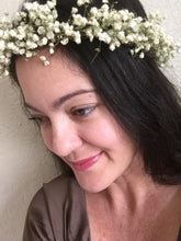 Load image into Gallery viewer, Dried or Fresh Babies Breath flower crown

