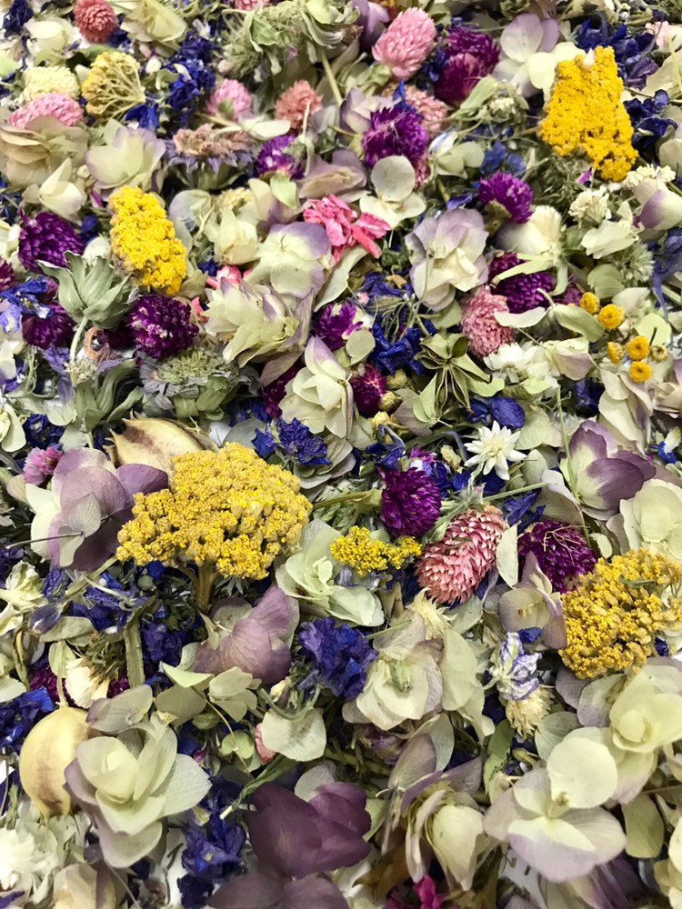 Wedding flower Confetti. It's raining flowers! Bulk box of gorgeous dried flowers!