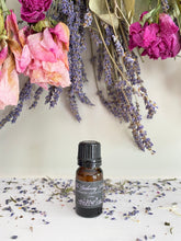 Load image into Gallery viewer, Gathering Garden lavender essential oil 10ml

